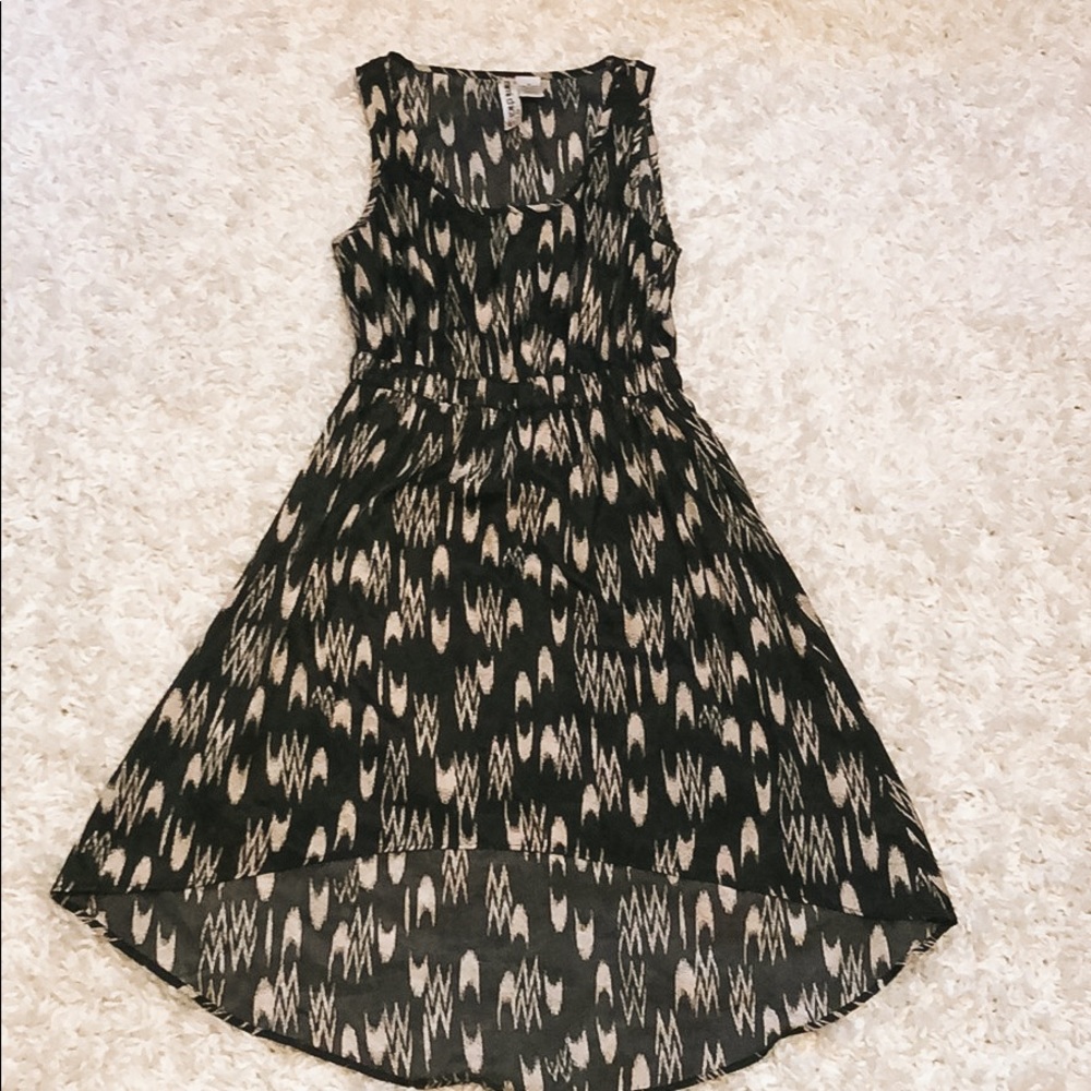 🌟Black and Tan High-Low Dress